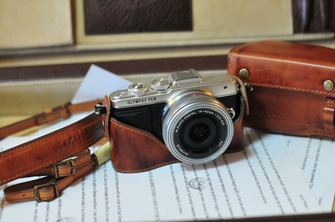 Olympus E-PL7 相機皮套 Leather case オリンパスE-PL7 カメラケース by KAZA