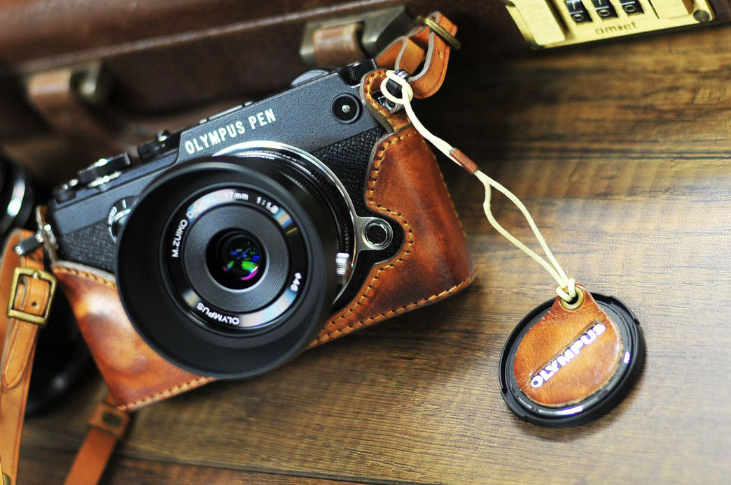 Olympus PEN-F 相機皮套 Leather case オリンパス PEN-F カメラケース by KAZA