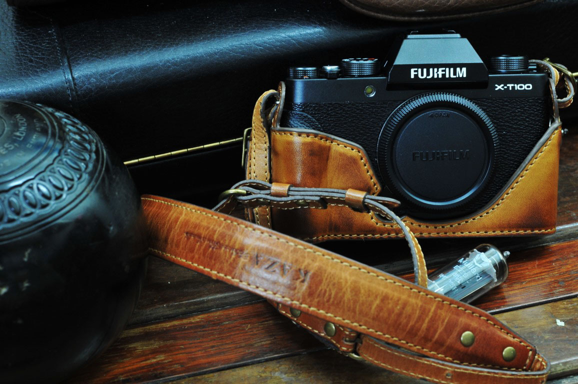 Fujifilm xt100 Leather case