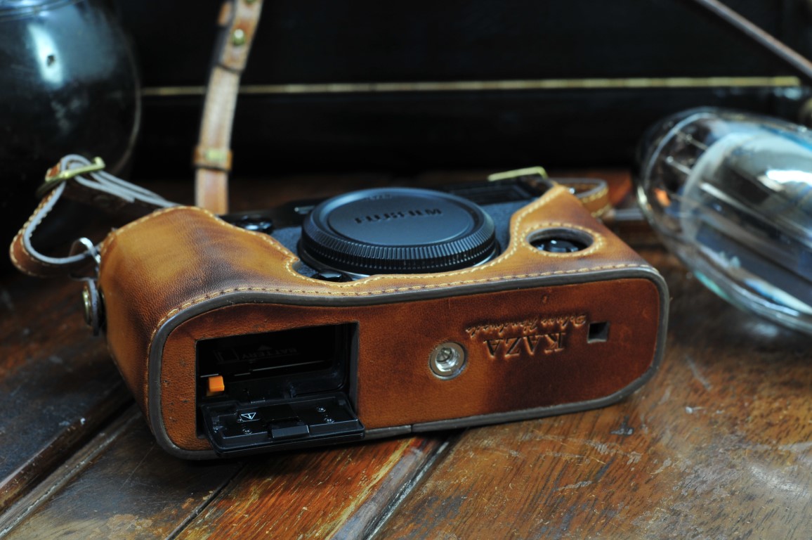 Xpro3 leather case, xpro3 half case, xpro3 camera case