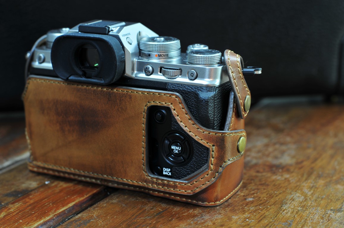 Fuji XT4 Genuine Leather Camera Case Handmade Bag Half Cover For Fujifilm  XT4