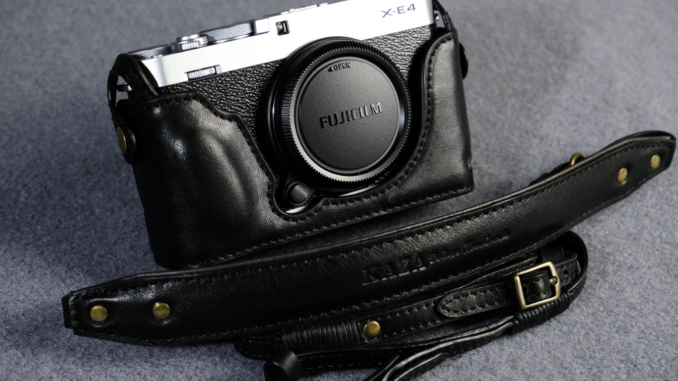 Fujifilm X-E4用カメラケース,   Fujifilm X-E4 相機皮套,   Fujifilm X-E4 leather case,   Fujifilm X-E4 half case,   富士フイルム XE4革製ケース,   富士フイルム XE4レザーケース,   富士フイルム XE4ボディケース,