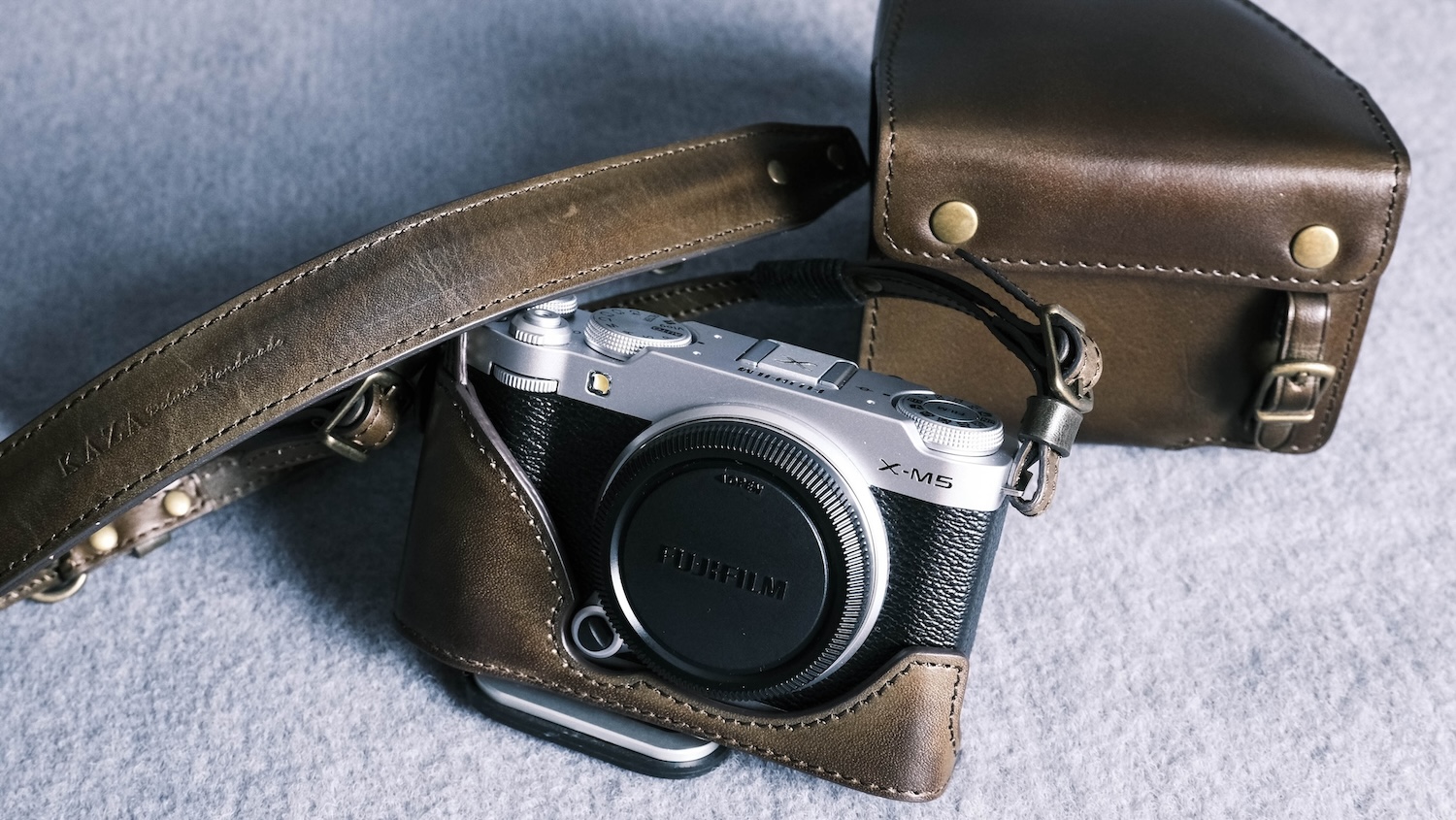 fujifilm Xm5 leather case ,Xm5 レザーケース, xm5 ハーフケース, xm5 half case